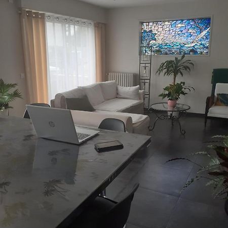 Апартаменти Chambre D'Hote Proche Paris Епіне-сюр-Сен Екстер'єр фото